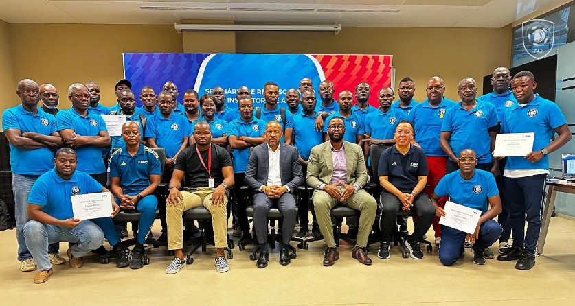 Quadro moçambicano integra corpo de instrutores da FIFA em curso internacional de Futsal em Angola